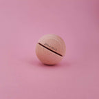 Boule sonore Montessori hochet en bois Nina & Miles
