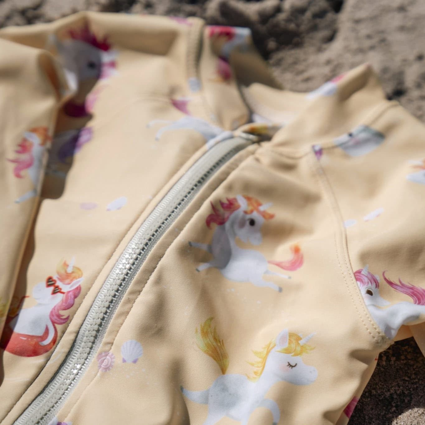 Combinaison anti UV enfant Villads Filibabba Unicorn