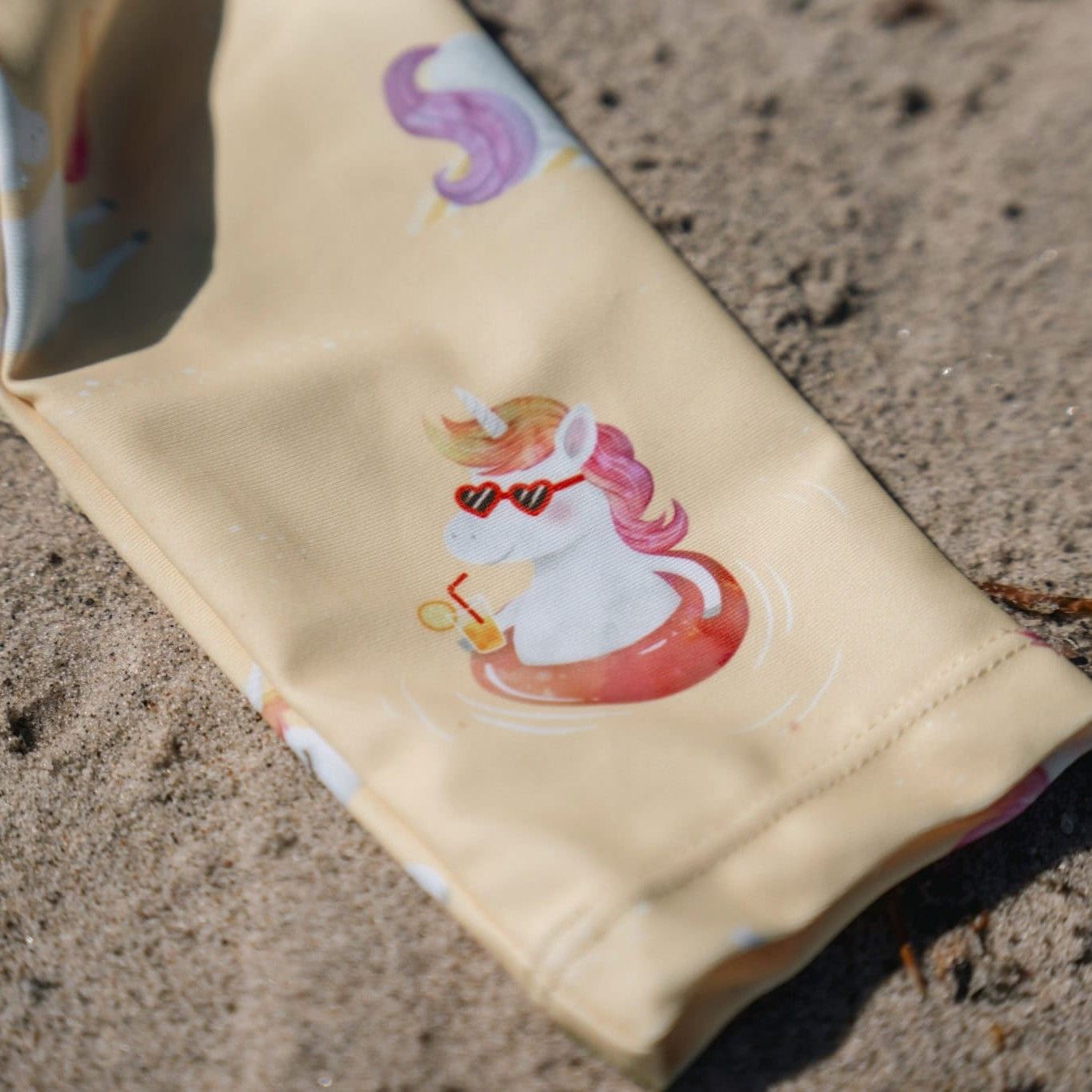 Combinaison anti UV enfant Villads Filibabba Unicorn