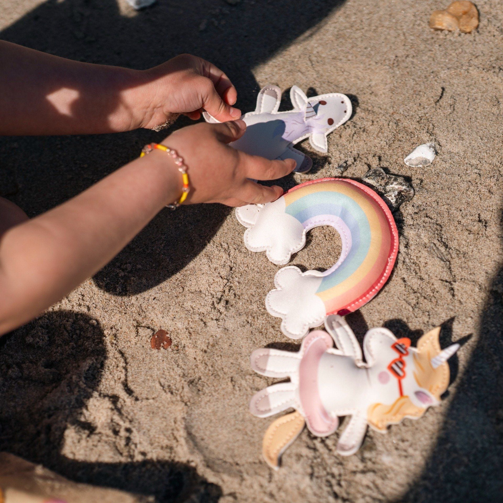Jouets de bain bébé en néoprène Filibabba 3 licornes