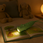 Lampe torche enfant en silicone Little L crocodile vert