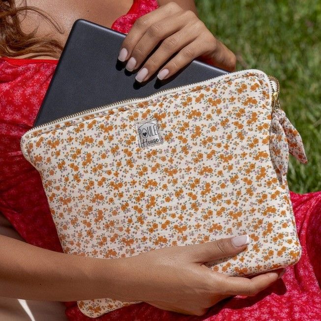 Pochette PC/tablette Poule House liberty grand modèle