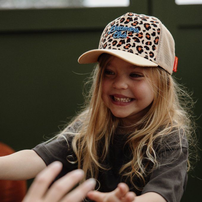 Casquette trucker visière courbée Hello Hossy Léopard 1