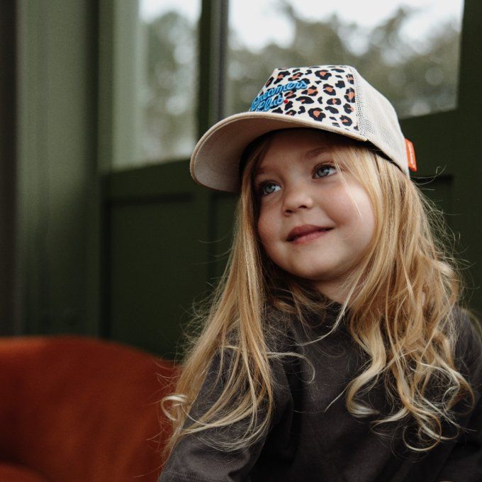 Casquette trucker visière courbée Hello Hossy Léopard 1