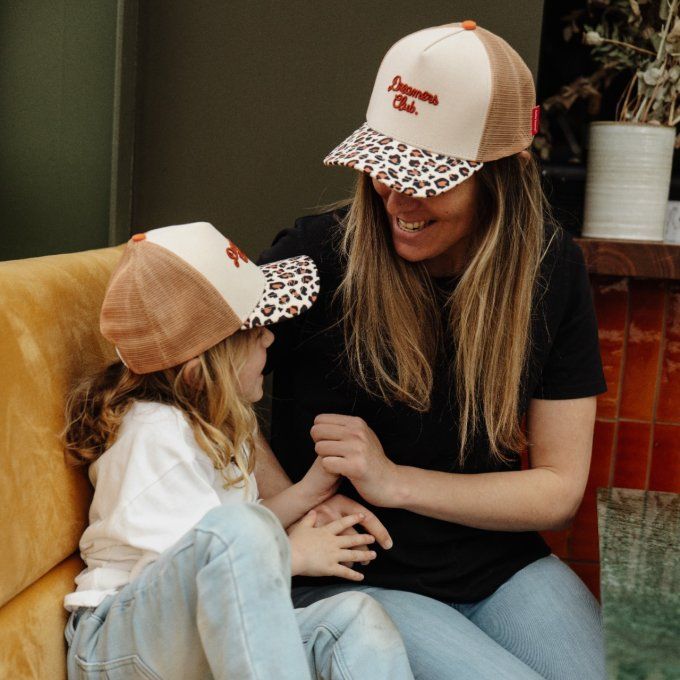 Casquette trucker visière courbée Hello Hossy Léopard 2