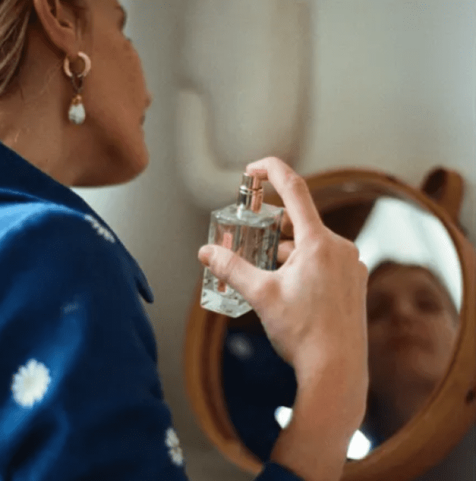 Eau de toilette délicate maman et enfant Minois Paris