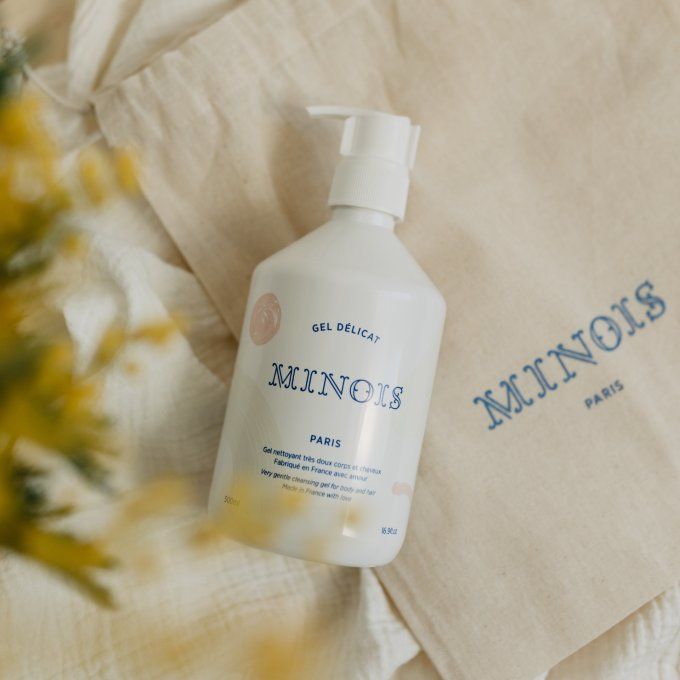 Eau nettoyante hydratante bébé et enfant Minois Paris