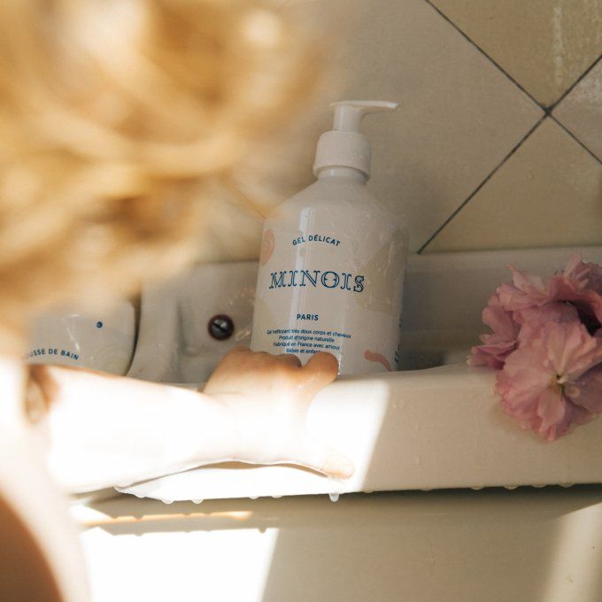 Gel Délicat Minois lavant naturel bébé corps et cheveux