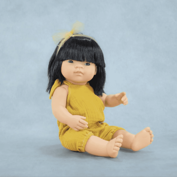 Poupée parfumée fille 38 cm Miniland MyFriends&Me Jade